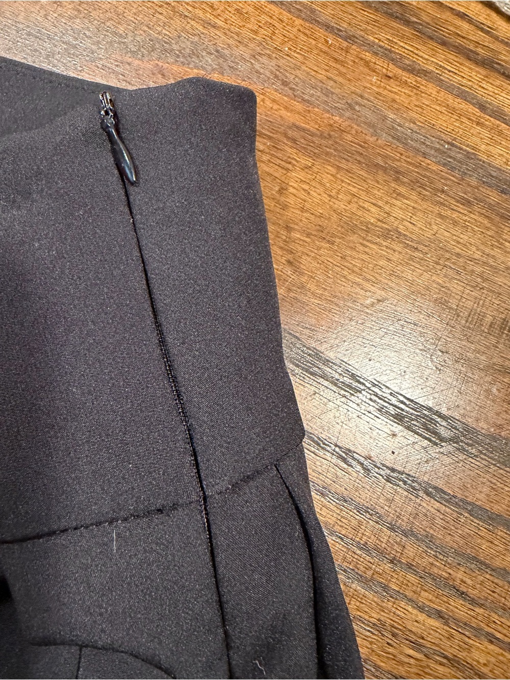 Emerson Lang Modern Pleated Mini Skirt in black - Picture 3 of 8